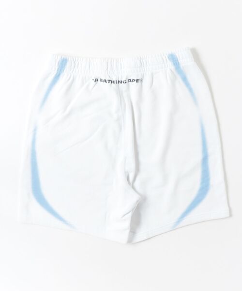 A BATHING APE(アベイシングエイプ)の「HEAVY WASH HAND DRAW FOOTBALL LOGO RELAXED FIT SWEAT SHORTS(その他パンツ・メンズ・ブラック/ホワイト・X-LARGE/XX-LARGE/MEDIUM/SMALL/LARGE)」の13枚目の写真