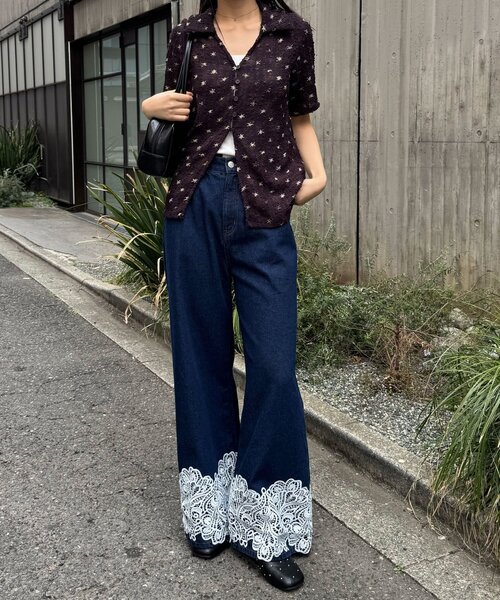 CIAOPANIC(チャオパニック)の「裾レースワイドストレートデニムパンツ(デニムパンツ・レディース・サックスブルー/インディゴブルー・MEDIUM/SMALL/X-SMALL)」の8枚目の写真