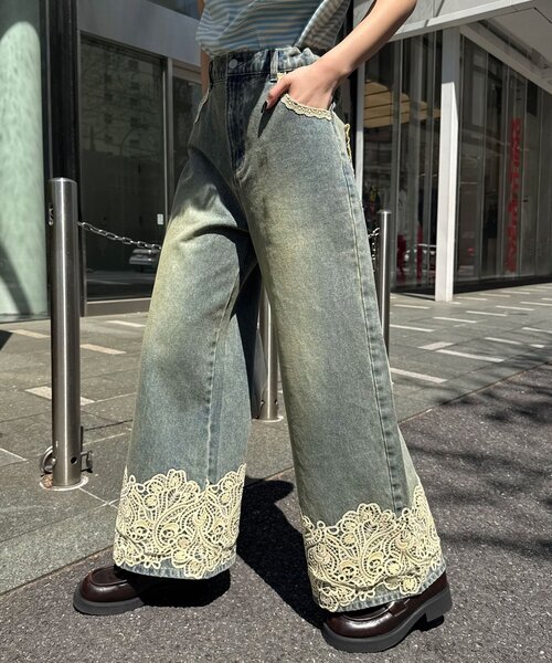 CIAOPANIC(チャオパニック)の「裾レースワイドストレートデニムパンツ(デニムパンツ・レディース・サックスブルー/インディゴブルー・MEDIUM/SMALL/X-SMALL)」の11枚目の写真
