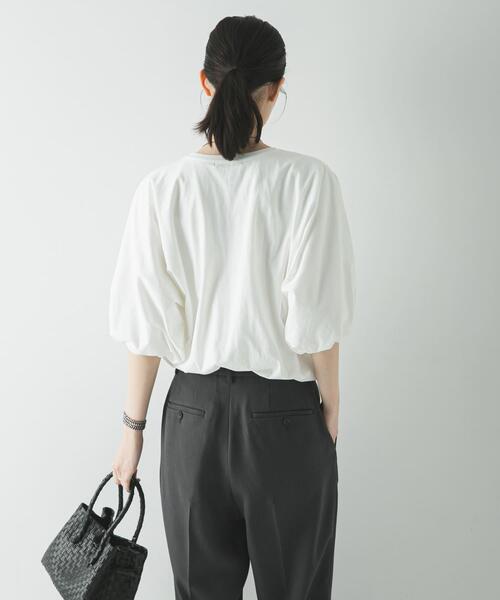 URBAN RESEARCH(アーバンリサーチ)の「バルーンカットソー(Tシャツ/カットソー・レディース・ブラック/オフホワイト・FREE)」の3枚目の写真