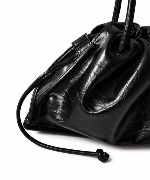 style code(スタイルコード)の「ZOZO限定【STYLE CODE/スタイルコード】フェイクレザー ギャザーバッグ(トートバッグ・レディース・ワインレッド/ブラック・FREE)」の19枚目の写真