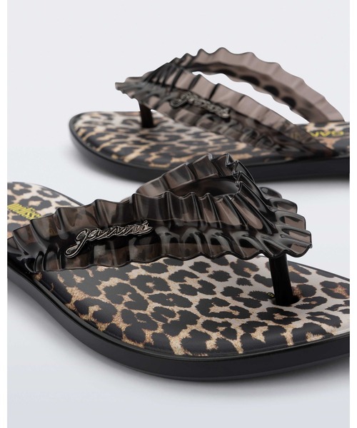 melissa（メリッサ）の「MELISSA FLIP FLOP SLIM + GANNI AD（サンダル・レディース・ブラック/ブラウン/レッド/イエロー/ブルー・38/39/37/35-36）」の8枚目の写真
