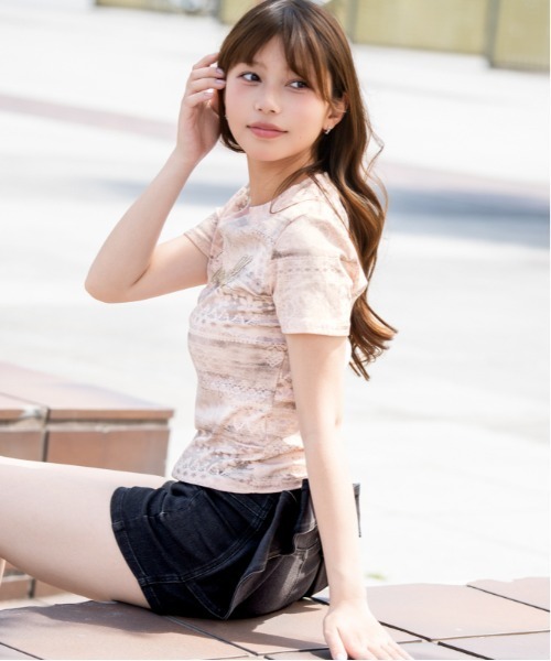 GORGE(ゴージ)の「《レース柄プリント×ビジューロゴ》Tシャツ/Y2K×フェミニン/春夏/全3色(Tシャツ/カットソー・レディース・オフホワイト/チャコール/ピンク・F)」の8枚目の写真