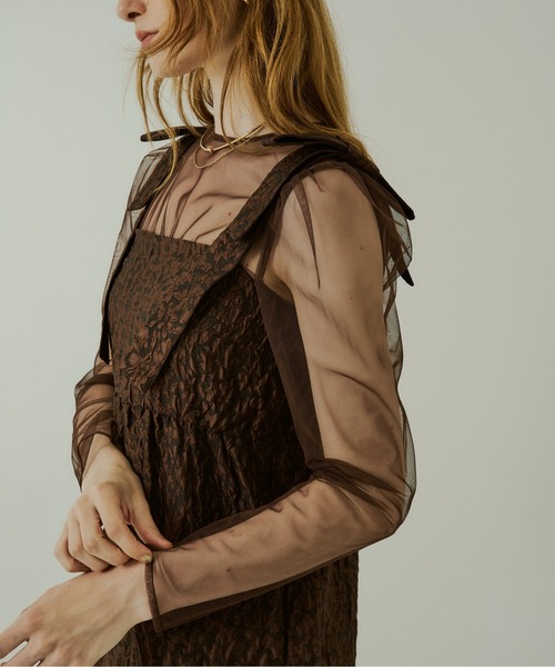 LE'RURE(リルアー)の「Original sheer tops(ドレス・レディース・ベージュ/グレー/ブラック/ブラウン・MEDIUM)」の3枚目の写真