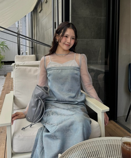 LE'RURE(リルアー)の「Original sheer tops(ドレス・レディース・ベージュ/グレー/ブラック/ブラウン・MEDIUM)」の13枚目の写真