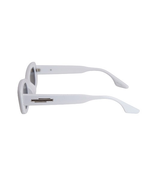 Chikashitsu +(チカシツプラス)の「【Chikashitsu +】square sunglasses (3color) / 【チカシツプラス】スクエアサングラス(サングラス・メンズ・グレー/ブラック/ホワイト・ONE SIZE)」の8枚目の写真