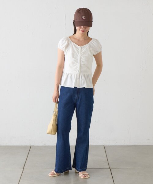 Kastane（カスタネ）の「【一部店舗限定】B フロントギャザーカットトップス（Tシャツ/カットソー・レディース・オフホワイト/ブラック/グレー・FREE）」の8枚目の写真