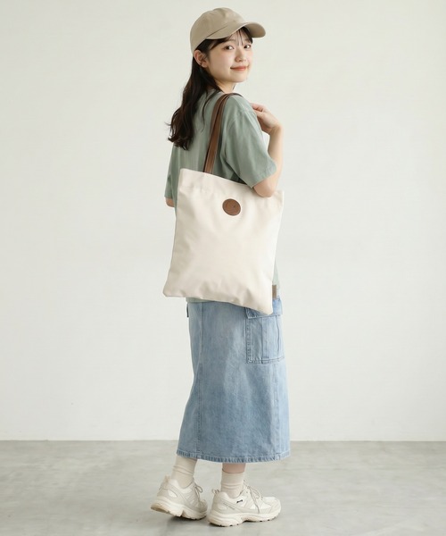 FUNALIVE(ファンアライブ)の「SHANFFY A4トートバッグ(トートバッグ・レディース・オフホワイト/ベージュ・ONE SIZE)」の15枚目の写真