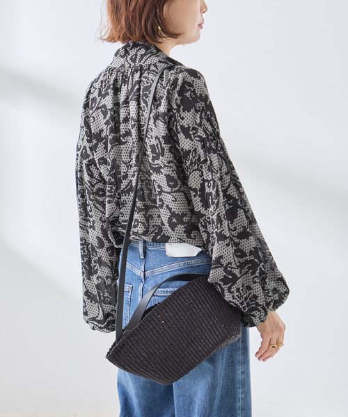 journal standard L'essage(ジャーナルスタンダードレサージュ)の「《追加》IPEKERフラワー/無地 ボウタイブラウス(シャツ/ブラウス・レディース・ブラウン系その他/ブラック・FREE)」の10枚目の写真