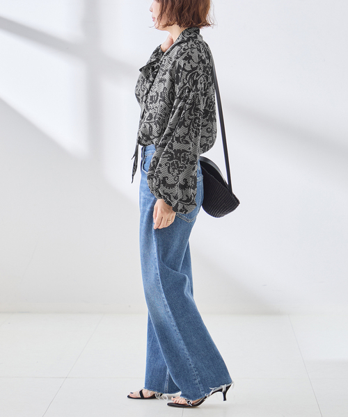 journal standard L'essage(ジャーナルスタンダードレサージュ)の「《追加》IPEKERフラワー/無地 ボウタイブラウス(シャツ/ブラウス・レディース・ブラウン系その他/ブラック・FREE)」の13枚目の写真