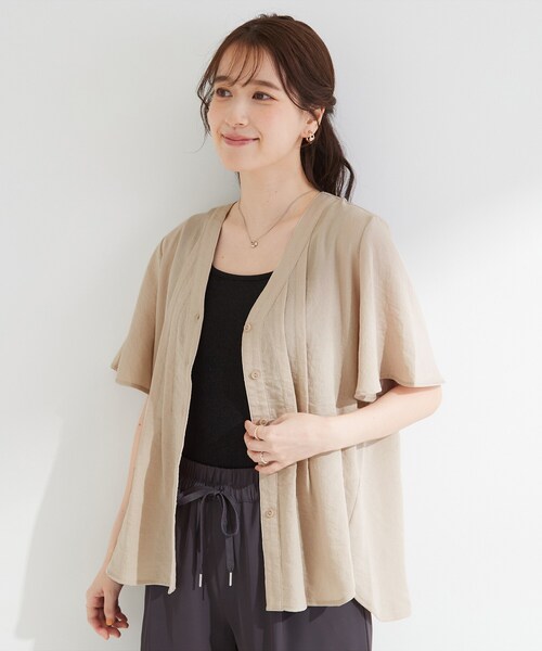 SHOO・LA・RUE(シューラルー)の「【セットアップ可/洗濯機可】サラっと着られる 麻調Ⅴネックタックブラウス(シャツ/ブラウス・レディース・チャコールグレー/ライトベージュ/カーキ・04/03/02/01)」の14枚目の写真