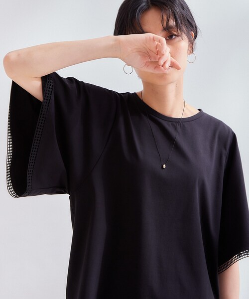 OPAQUE.CLIP(オペークドットクリップ)の「袖口レースフレアスリーブカットソー【洗濯機OK】(Tシャツ/カットソー・レディース・ブラック/ナチュラル/ブラウン系その他・42/40/38)」の1枚目の写真