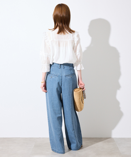 SLOBE IENA(スローブイエナ)の「《WEB限定/3サイズ展開/追加6》LEDENIM TUCK TROUSERデニム(デニムパンツ・レディース・ブルー・34/38)」の3枚目の写真
