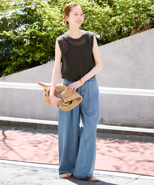 SLOBE IENA(スローブイエナ)の「《WEB限定/3サイズ展開/追加6》LEDENIM TUCK TROUSERデニム(デニムパンツ・レディース・ブルー・34/38)」の10枚目の写真