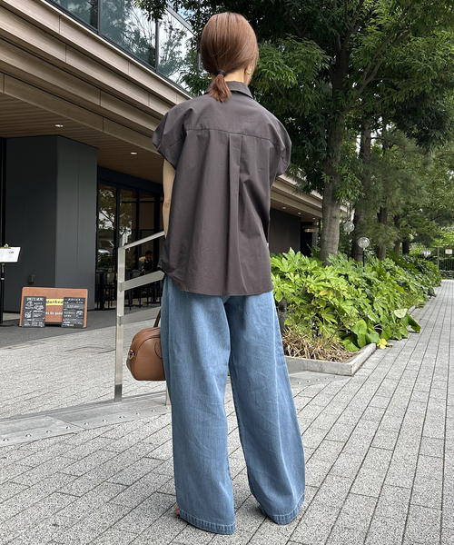 SLOBE IENA(スローブイエナ)の「《WEB限定/3サイズ展開/追加6》LEDENIM TUCK TROUSERデニム(デニムパンツ・レディース・ブルー・34/38)」の19枚目の写真