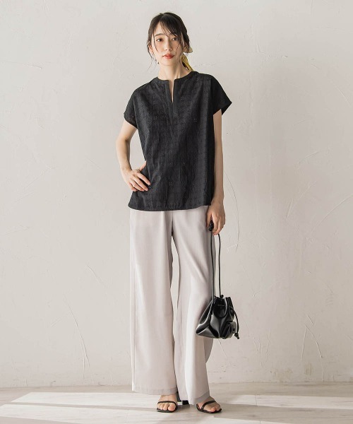 Droite lautreamont（ドロワットロートレアモン）の「【WEB限定】異素材ドッキングブラウス（シャツ/ブラウス・レディース・ブラック/ブルー/ブラウン・M）」の16枚目の写真