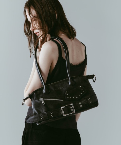 Knuth Marf（クヌースマーフ）の「Knuth Marf rider shoulder bag（ショルダーバッグ・レディース・ブラック・FREE）」の4枚目の写真