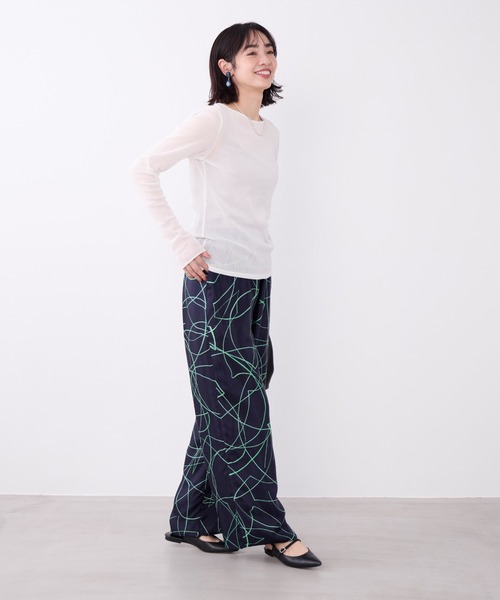 MICA&DEAL(マイカ&ディール)の「コットンチュールロングスリーブTシャツ(Tシャツ/カットソー・レディース・ブラック/オフホワイト・FREE)」の12枚目の写真