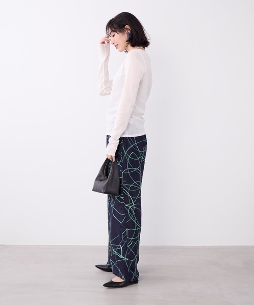 MICA&DEAL(マイカ&ディール)の「コットンチュールロングスリーブTシャツ(Tシャツ/カットソー・レディース・ブラック/オフホワイト・FREE)」の13枚目の写真