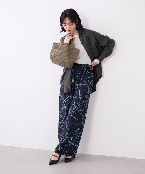 MICA&DEAL(マイカ&ディール)の「コットンチュールロングスリーブTシャツ(Tシャツ/カットソー・レディース・ブラック/オフホワイト・FREE)」の3枚目の写真