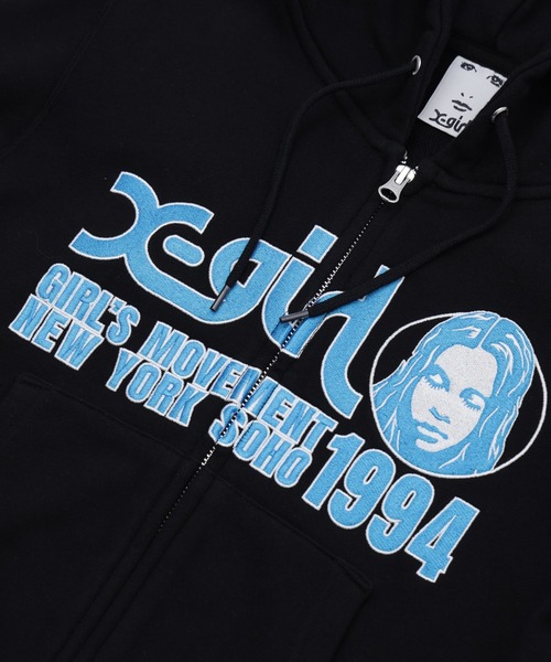 X-girl(エックスガール)の「FACE AND LOGO COMPACT ZIP UP SWEAT HOODIE(パーカー・レディース・アッシュ/ブラック・S/M)」の15枚目の写真
