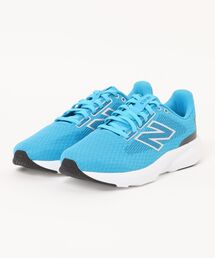《New Balance》M413