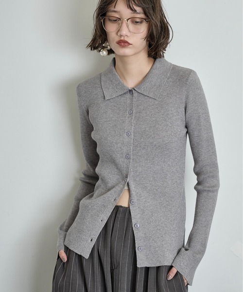 THE YOn(ザヨン)の「リブニットポロカーディガン(カーディガン/ボレロ・レディース・グレー/ブラック/プラム/クリーム・FREE)」の2枚目の写真
