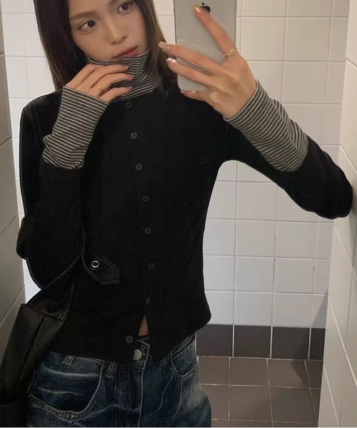 AsheKsha(アシクシャ)の「ボーダー襟付きフェイクレイヤードボタンスリムロングトップス(シャツ/ブラウス・レディース・ブラック/ブラウン・M)」の1枚目の写真