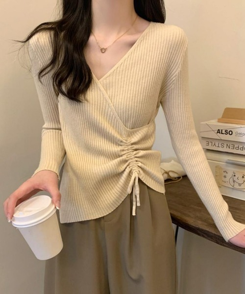 SEU(エスイーユー)の「シャーリングドロストリブニット カシュクールトップス 長袖 【オフィスカジュアル】【きれいめカジュアル】 レディース韓国風 春服 秋服 冬服(ニット/セーター・レディース・アイボリー/ホワイト/ブラック/ベージュ・フリー)」の21枚目の写真