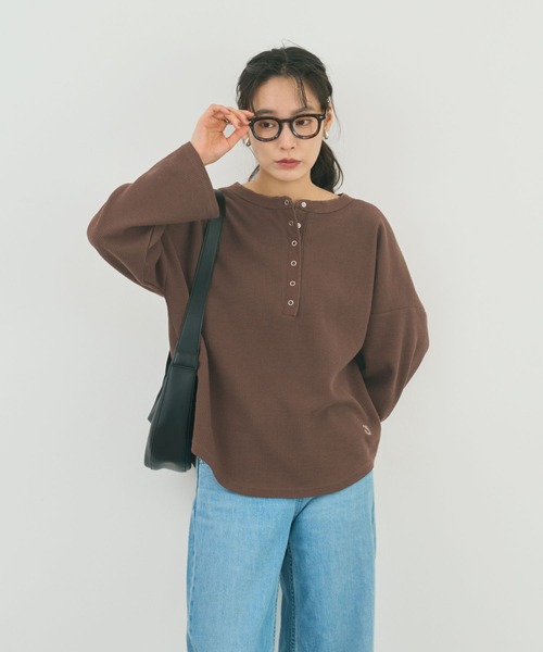 STELLA FISH（ステラフィッシュ）の「刺繍いりワッフルトップス（Tシャツ/カットソー・レディース・ブラウン/グレー・FREE）」の15枚目の写真