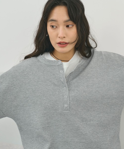 STELLA FISH（ステラフィッシュ）の「刺繍いりワッフルトップス（Tシャツ/カットソー・レディース・ブラウン/グレー・FREE）」の10枚目の写真