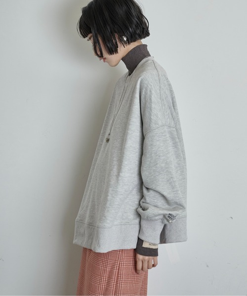 THE YOn(ザヨン)の「ロゴ刺繍ビッグスウェット(スウェット・レディース・グレー/ピンク/チャコールグレー・FREE)」の14枚目の写真