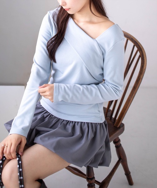 clear（クリア）の「クロスリブ長袖カットソー［骨格ウェーブ／きれいめカジュアル／大人フェミニン］（Tシャツ/カットソー・レディース・イエロー系その他/サックスブルー/ネイビー/オフホワイト/ブラック/ブラウン・F）」の6枚目の写真