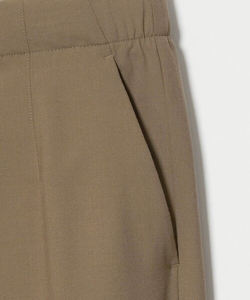 UNITED ARROWS(ユナイテッドアローズ)の「トロピカル モダン イージーパンツ(スラックス・メンズ・モカ/ブラック/グレー系・L/M/XL/S)」の7枚目の写真