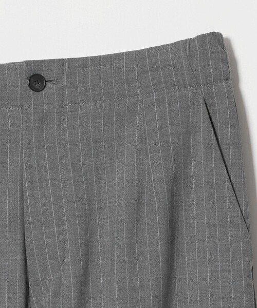 UNITED ARROWS(ユナイテッドアローズ)の「トロピカル モダン イージーパンツ(スラックス・メンズ・モカ/ブラック/グレー系・L/M/XL/S)」の17枚目の写真
