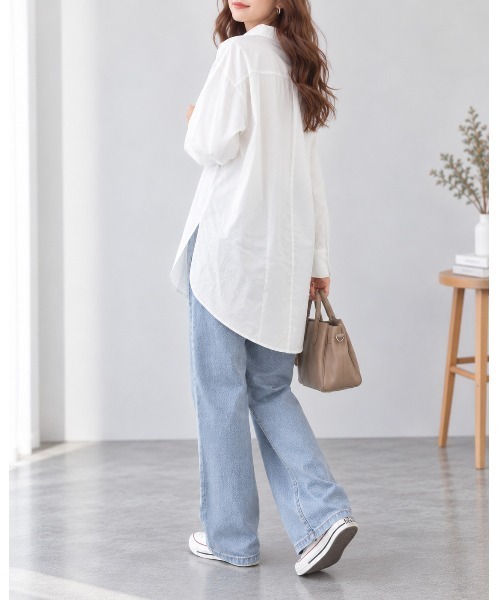 FAZVY(ファズビー)の「ゆったり着こなす 洗練ロングシルエットシャツ(シャツ/ブラウス・レディース・ブラック/ホワイト・L/M)」の19枚目の写真