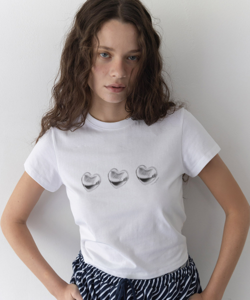 haag(ヘイグ)の「a love crop t-sh (white)(Tシャツ/カットソー・レディース・その他・FREE)」の1枚目の写真