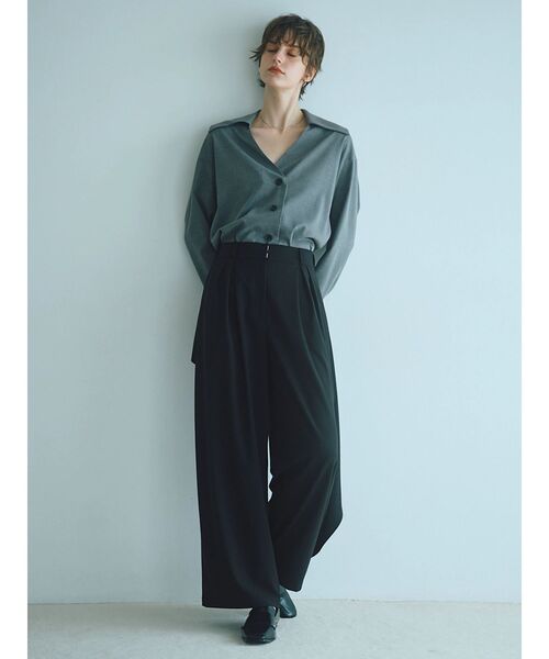 ELENDEEK(エレンディーク)の「【井関かおりコラボ】ビッグカラーシャツジャケット(その他アウター・レディース・グレー/ベージュ・FREE)」の11枚目の写真