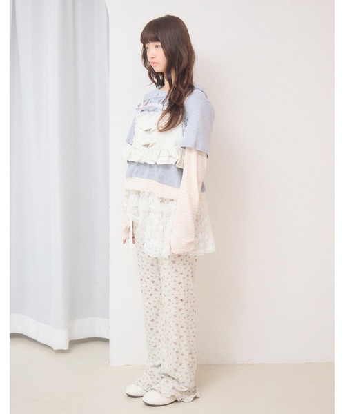Lolime by mellfy memory(ロリミー バイ メルフィーメモリー)の「frill rose jacquard bustier(Tシャツ/カットソー・レディース・ホワイト/ピンク・FREE)」の6枚目の写真