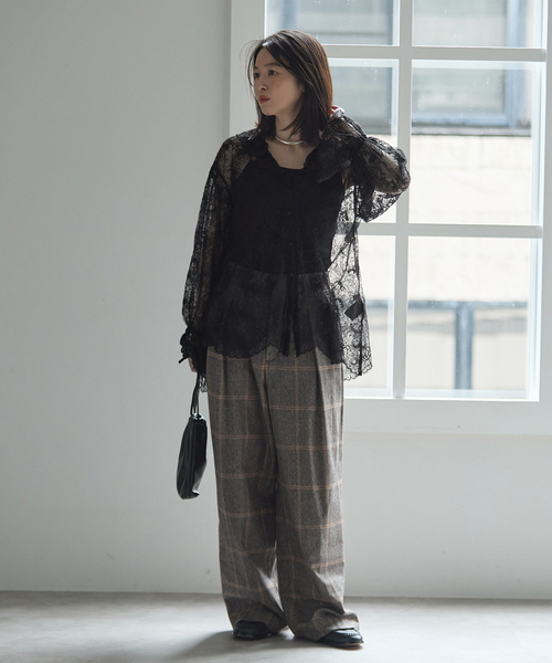 journal standard L'essage(ジャーナルスタンダードレサージュ)の「L' ESSENTIAL BALLI チェックパンツ(スラックス・レディース・ブラウン系その他/グレー・36/38)」の4枚目の写真