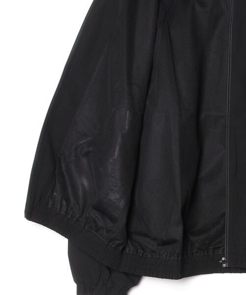 NEW ERA(ニューエラ)の「ニューエラ NEW ERA PA OS PIPING TRACK JKT BOX LOGO BLK(ジャージ・メンズ・ブラック・M/LL/L)」の3枚目の写真