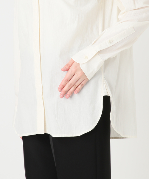 VERMEIL par iena(ヴェルメイユパーイエナ)の「mii ミイ Hand Embroidered シャツ(シャツ/ブラウス・レディース・アイボリー・FREE)」の5枚目の写真