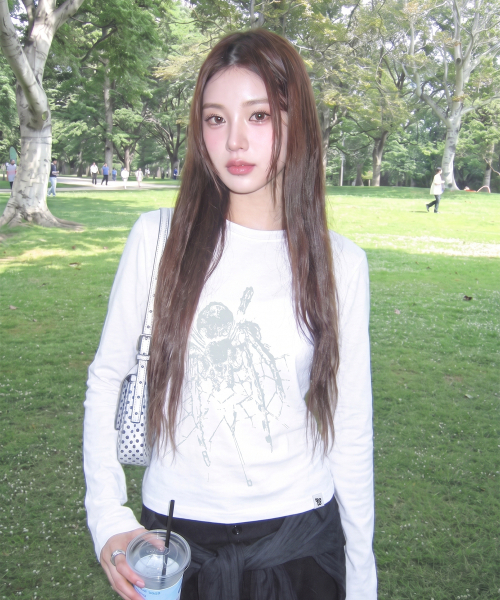 GRAVER（グレーバー）の「[UNISEX]HARMLES ロングスリーブ_3color（Tシャツ/カットソー・レディース・ホワイト/ブラック/ホワイト系その他2・MEDIUM/LARGE）」の10枚目の写真