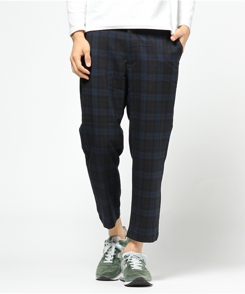 WEGO(ウィゴー)の「WEGO/裏起毛ストレッチテーパードパンツ(その他パンツ・メンズ・ライトグレー/ブルー系その他2/ブラック・MEDIUM/LARGE)」の15枚目の写真