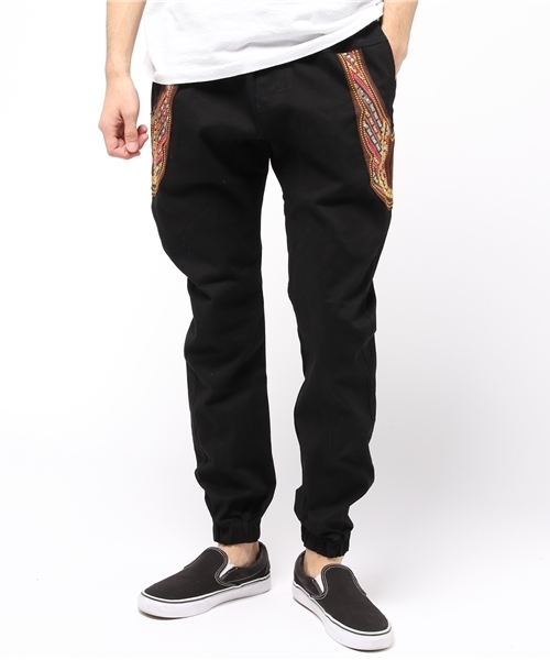 ALDIES（アールディーズ）の「Decoration Easy PT 刺繍 リブ ロングパンツ（その他パンツ・メンズ・ベージュ/ネイビー/ブラック/オリーブ・LARGE/SMALL/X-LARGE/MEDIUM）」の2枚目の写真