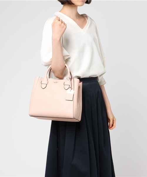 kate spade new york（ケイトスペード ニューヨーク）の「カーターストリート デヴリン（ショルダーバッグ・レディース・ベージュ系その他・ONESIZE）」の9枚目の写真