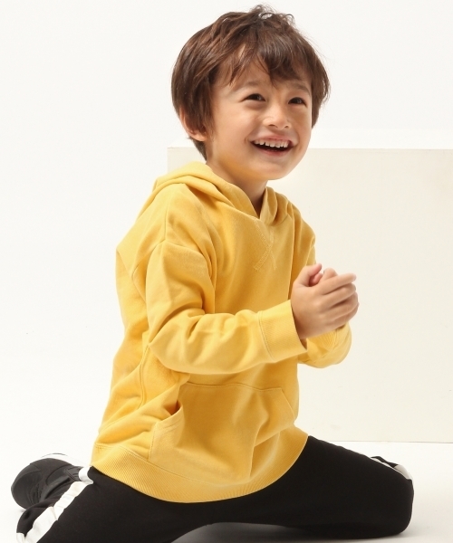 GLOBAL WORK(グローバルワーク)の「【キッズ】ピグメントBIGパーカー長袖/764147(パーカー・キッズ・パープル/イエロー/ピンク・SMALL/LARGE/XX-LARGE/MEDIUM/X-LARGE)」の2枚目の写真