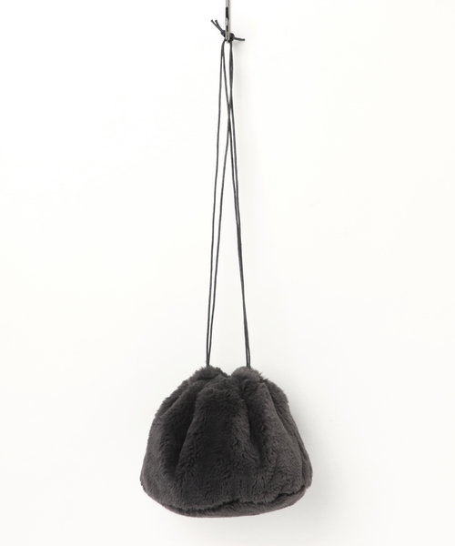 earth music&ecology（アースミュージックアンドエコロジー）の「・ファーバッグ（ハンドバッグ・レディース・ベージュ/マスタード/グレー・FREE）」の2枚目の写真