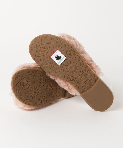 UGG(アグ)の「UGG(アグ) JONI ジョ二(サンダル・レディース・ブラック/ピンク・7/8/6)」の3枚目の写真