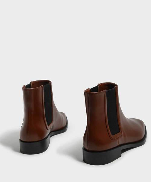 CHARLES & KEITH（チャールズ & キース）の「クラシックチェルシーブーツ / CLASSIC CHELSEA BOOTS（ブーツ・レディース・ブラック/ブルー/ライトブラウン・22.5cm/23cm/23.5cm/24.5cm/25cm/25.5cm）」の11枚目の写真